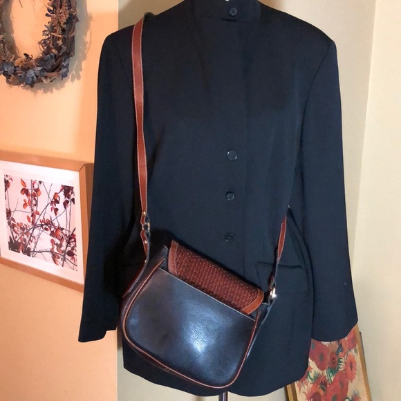 Vintage BALLY Cross-Body 2-Tone Weave Leather Black & Brown Elegant Luxe $548 - Picture 4 of 16